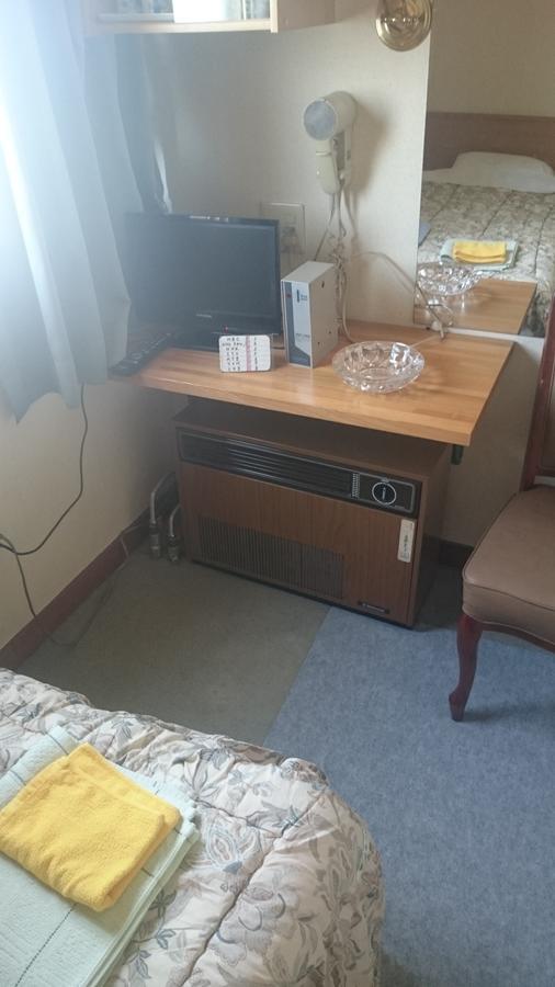 Hotel Family 아바시리 외부 사진